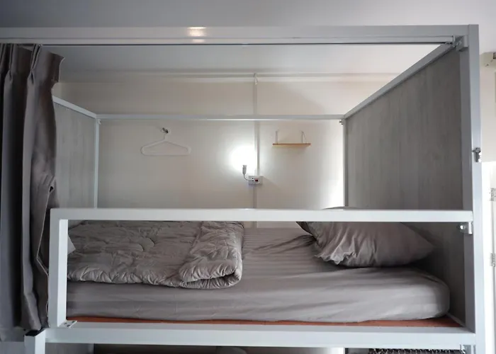 Hostel Risa - Female Only For Solo Travelers *